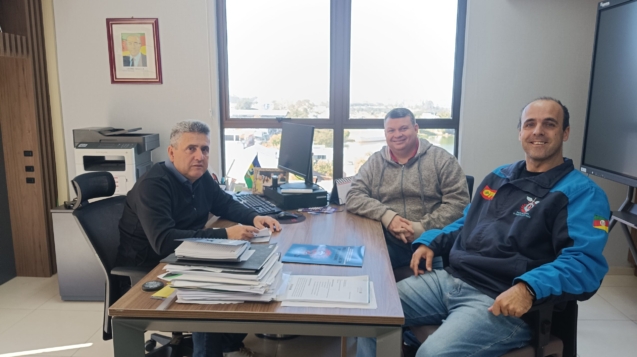 reunião André Brito aumento horário creches Taquari