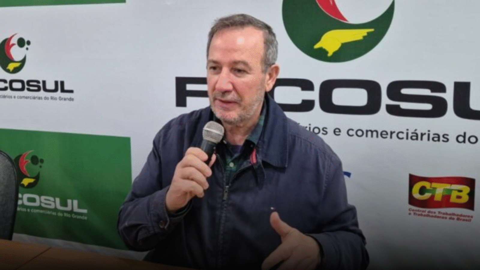 Vídeo para Youtube tarja para créditos legenda esportivo moderno verde azul (18)